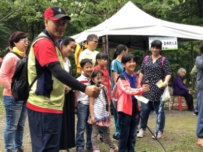 「國產材」林下經濟闖關活動充滿生活知識 (1)